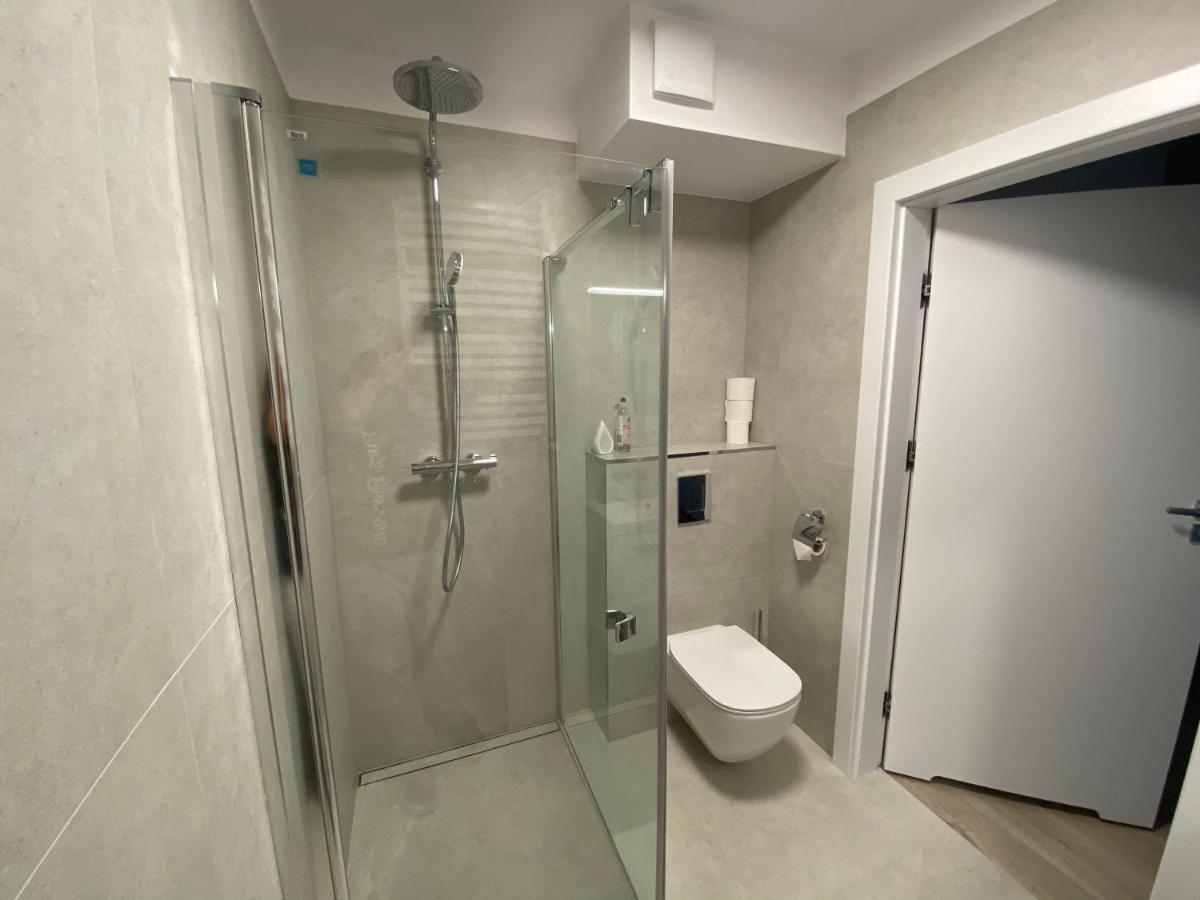 Rodzinny Apartament Platany Centrum Kołobrzeg Buitenkant foto